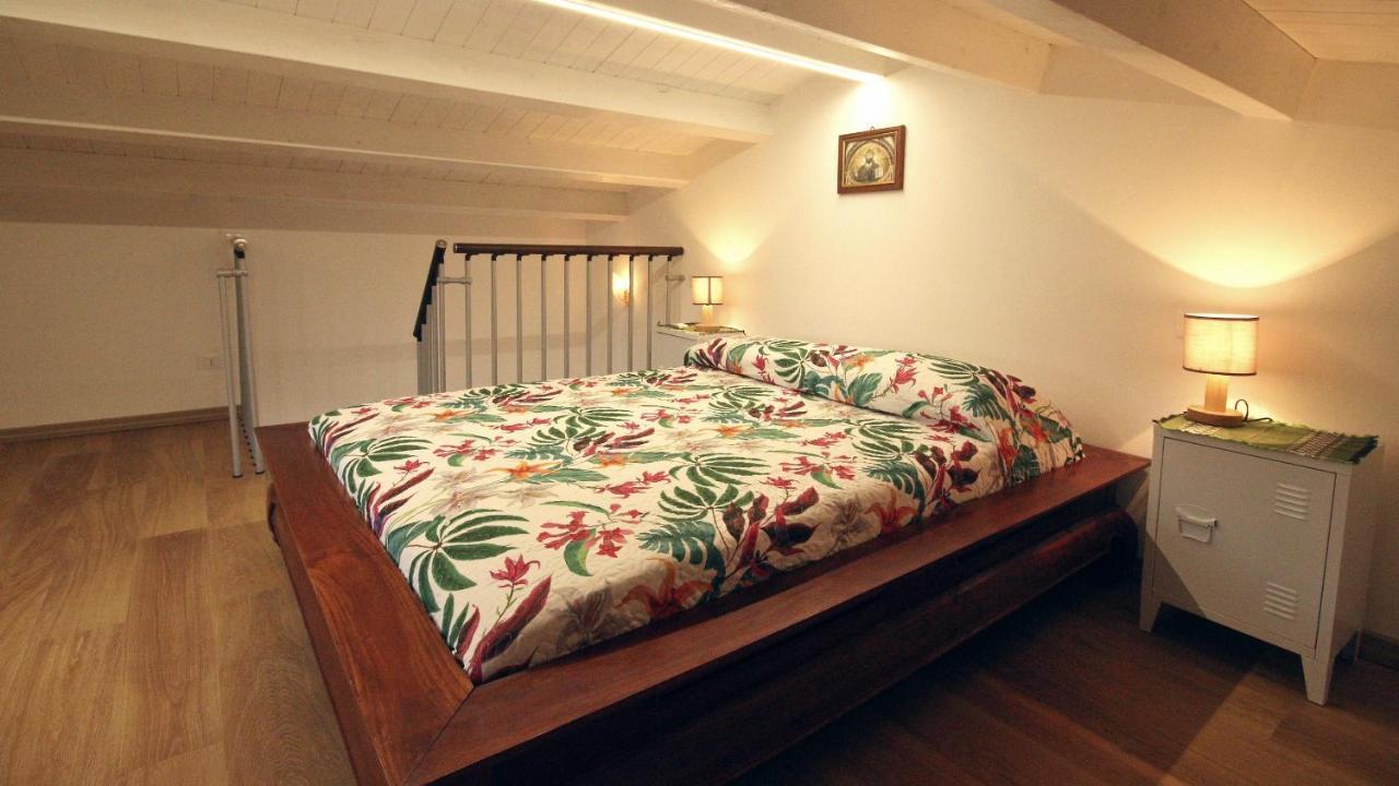 casa tre noci Villa Lascari Eksteriør bilde