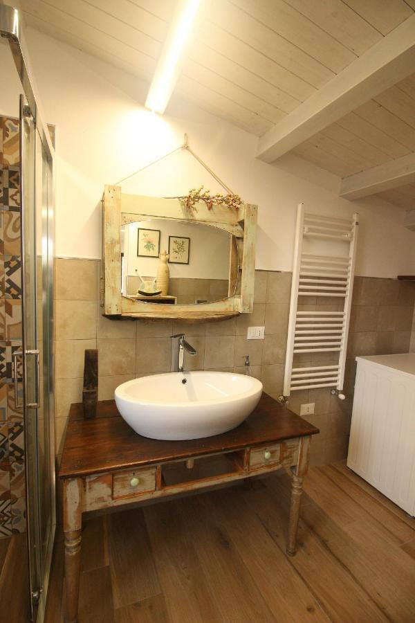 casa tre noci Villa Lascari Eksteriør bilde